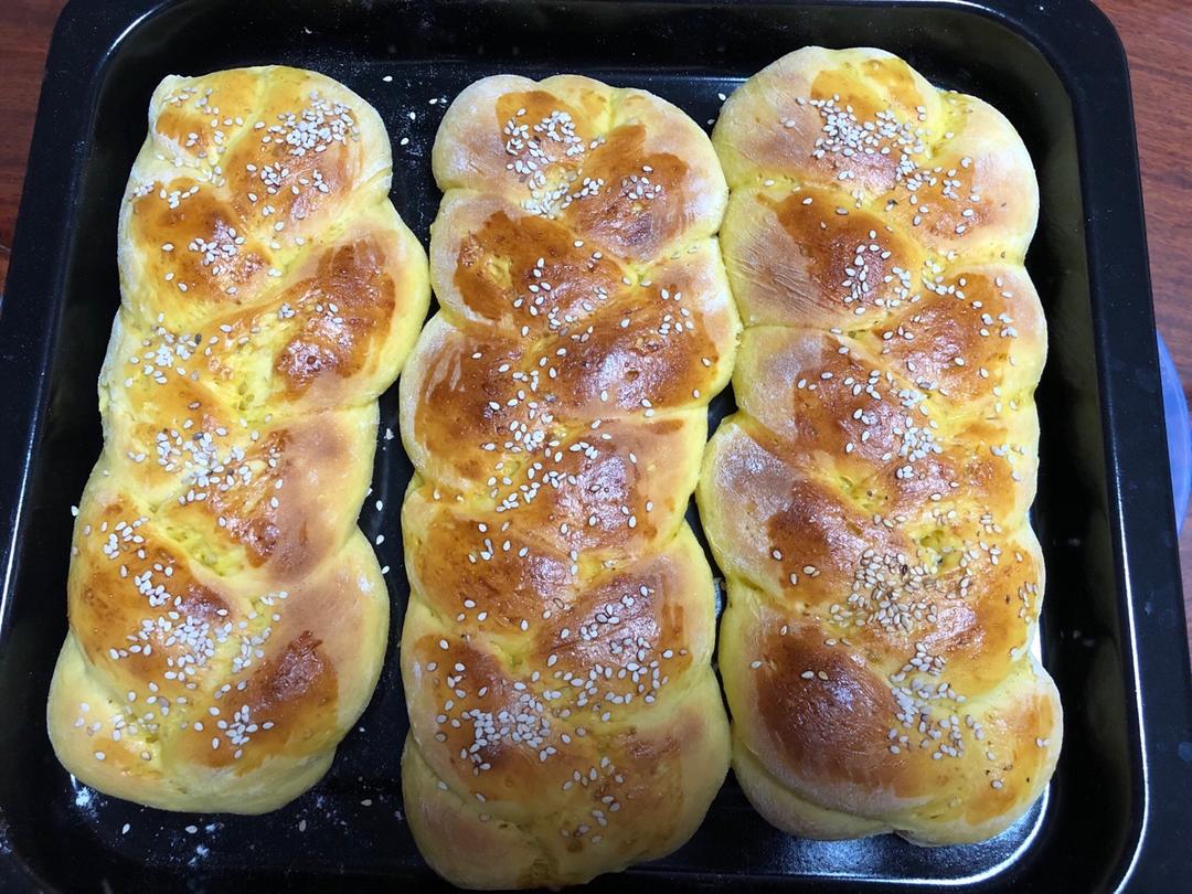 堂妈小厨——南瓜辫子面包