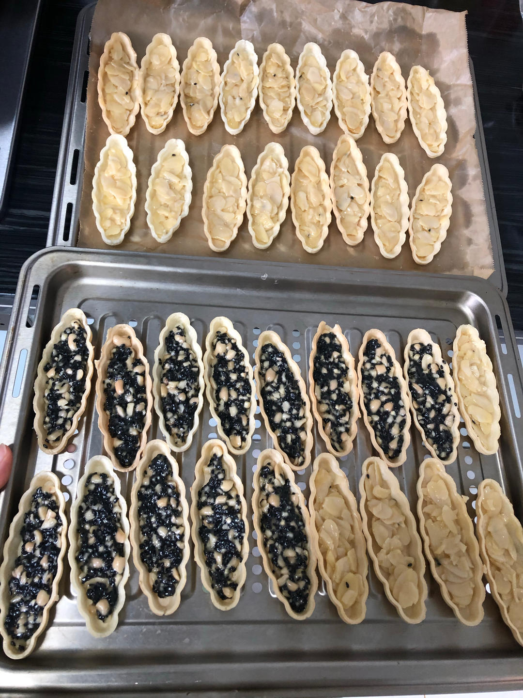 视频🚢一次搞定3种口味｜焦糖坚果糯米船｜不测温，不冷冻｜低糖｜简单｜0难度