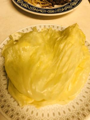 剩菜大改造之高丽菜卷（leftover makeover：cabbage roll）的做法 步骤2