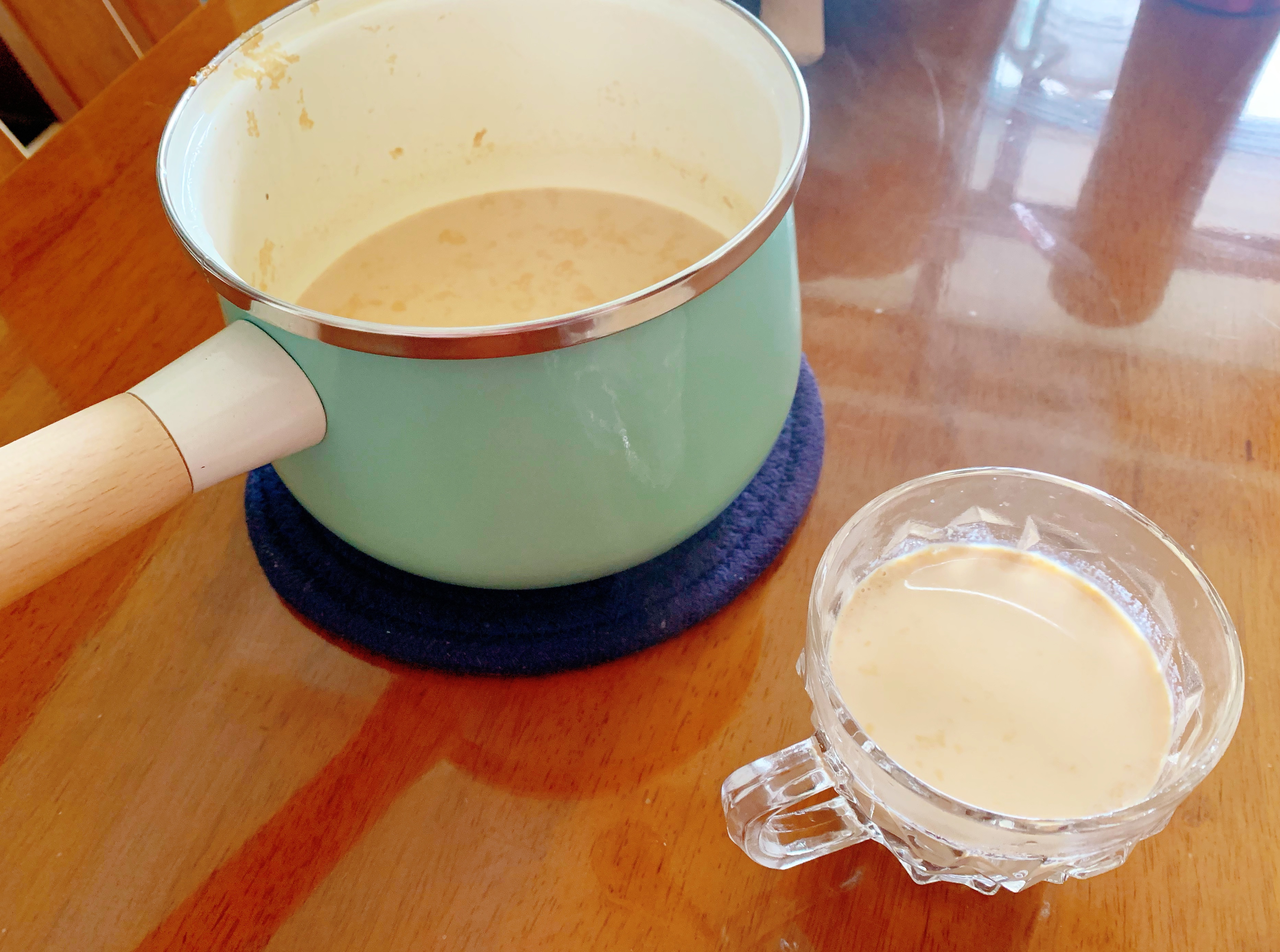 奶茶🥤自制（正山小种）的做法 步骤6