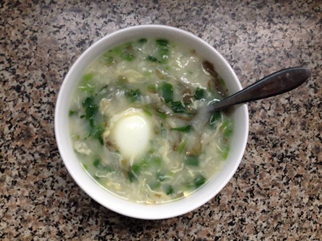 青菜鸡蛋面疙瘩汤