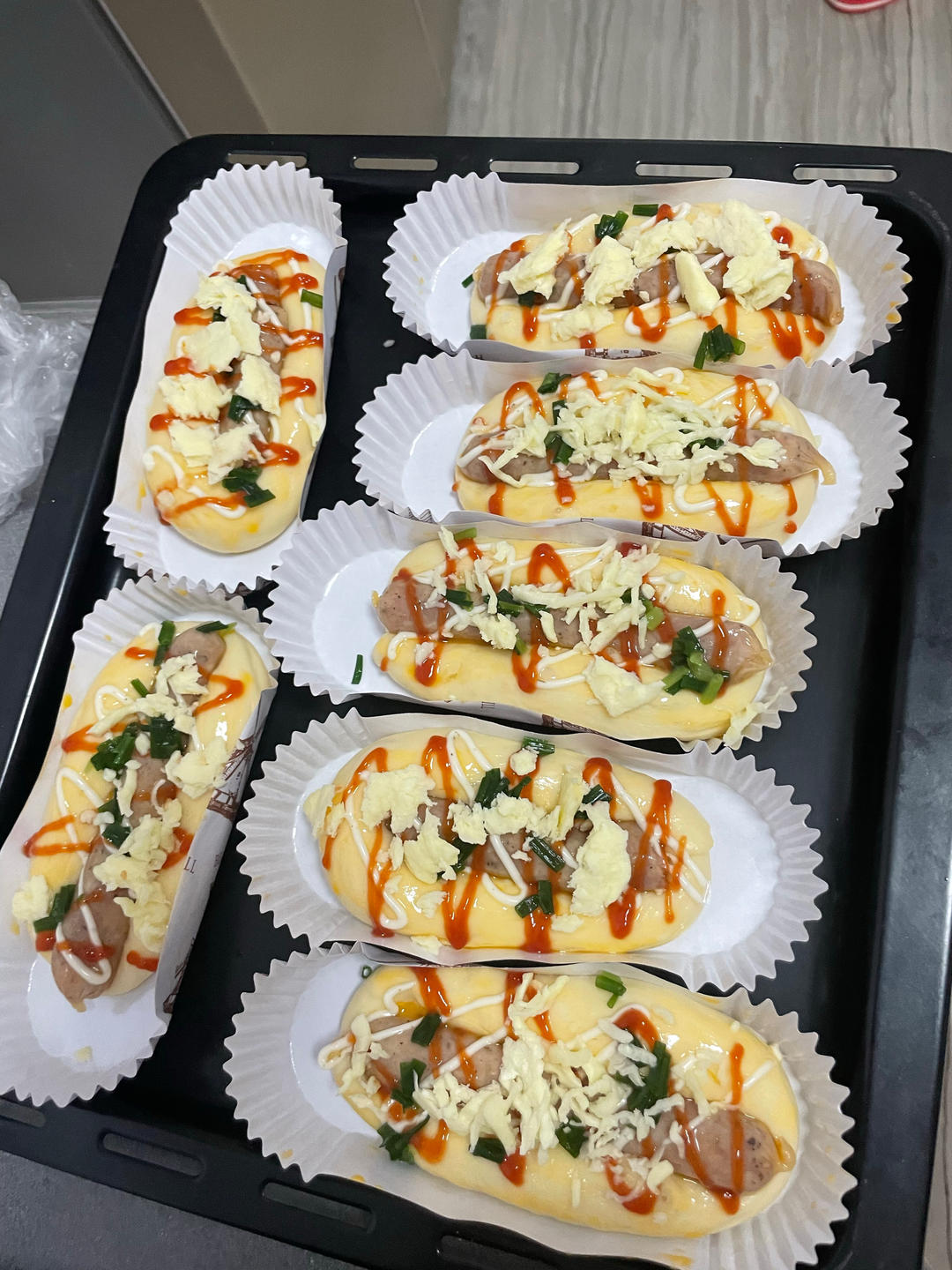 一个面团撑起一家店的台式面包—香肠面包