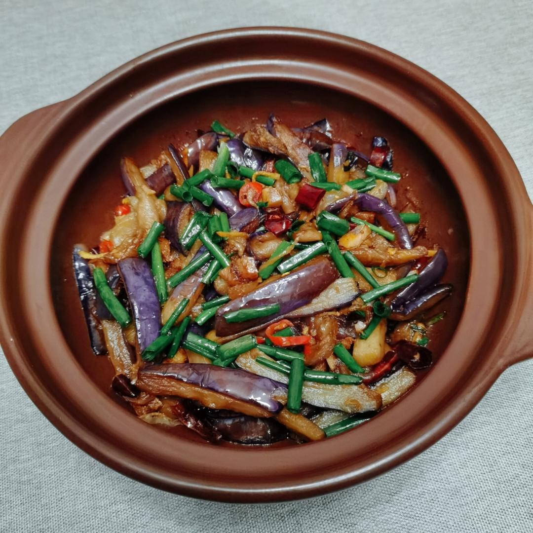 咸鱼茄子煲(广东味道)