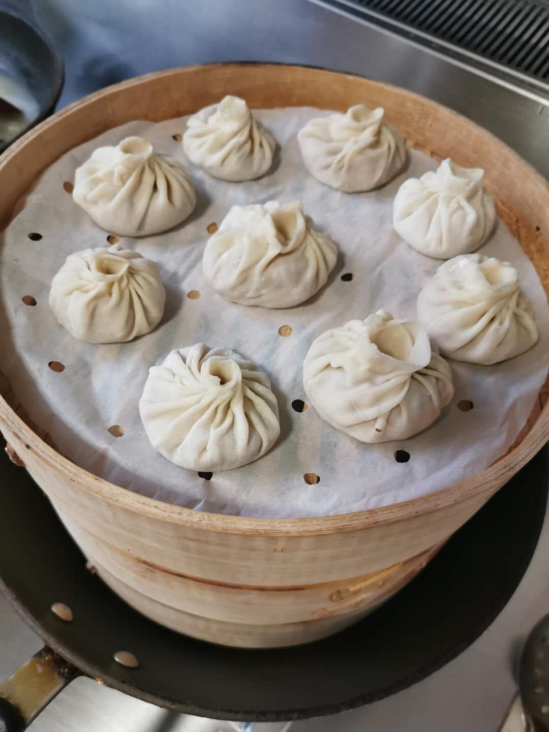小笼汤包