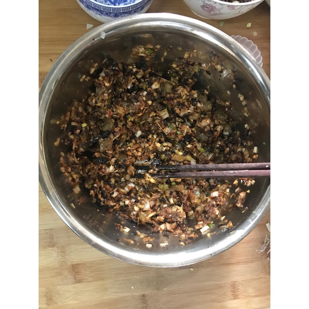 鲜掉眉毛的 三鲜水饺~