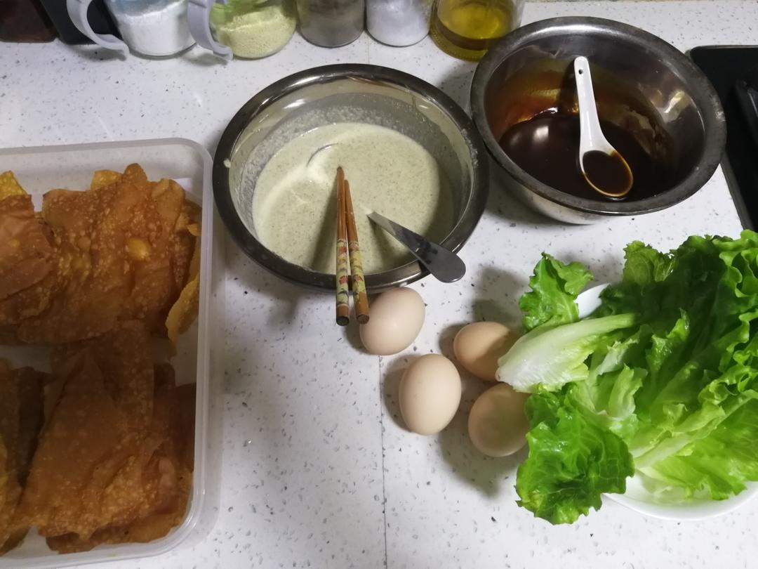 煎饼果子（超详细步骤 甜面酱都是自制的）