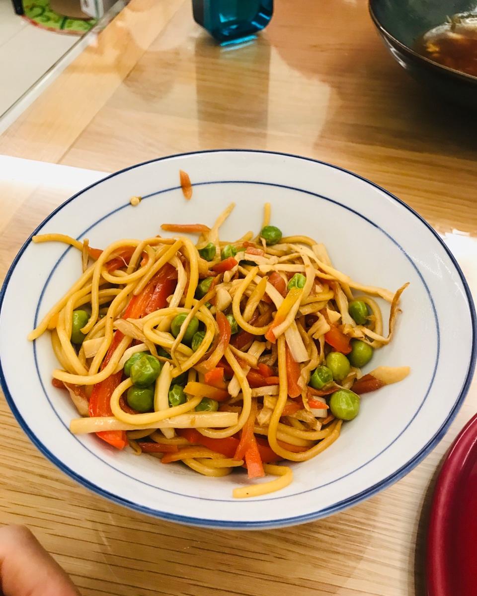 洋葱素炒意大利面