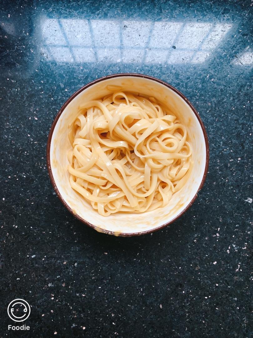 宇宙无敌懒人快手花生酱拌面｜留学生必备快手菜#Healthymeals# 减脂必撸15