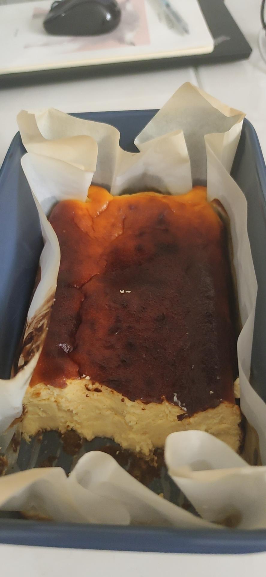 独家配方  |  小岛老师为大家重现蛋糕芝士界圣品 “西班牙圣塞巴斯蒂安芝士蛋糕”