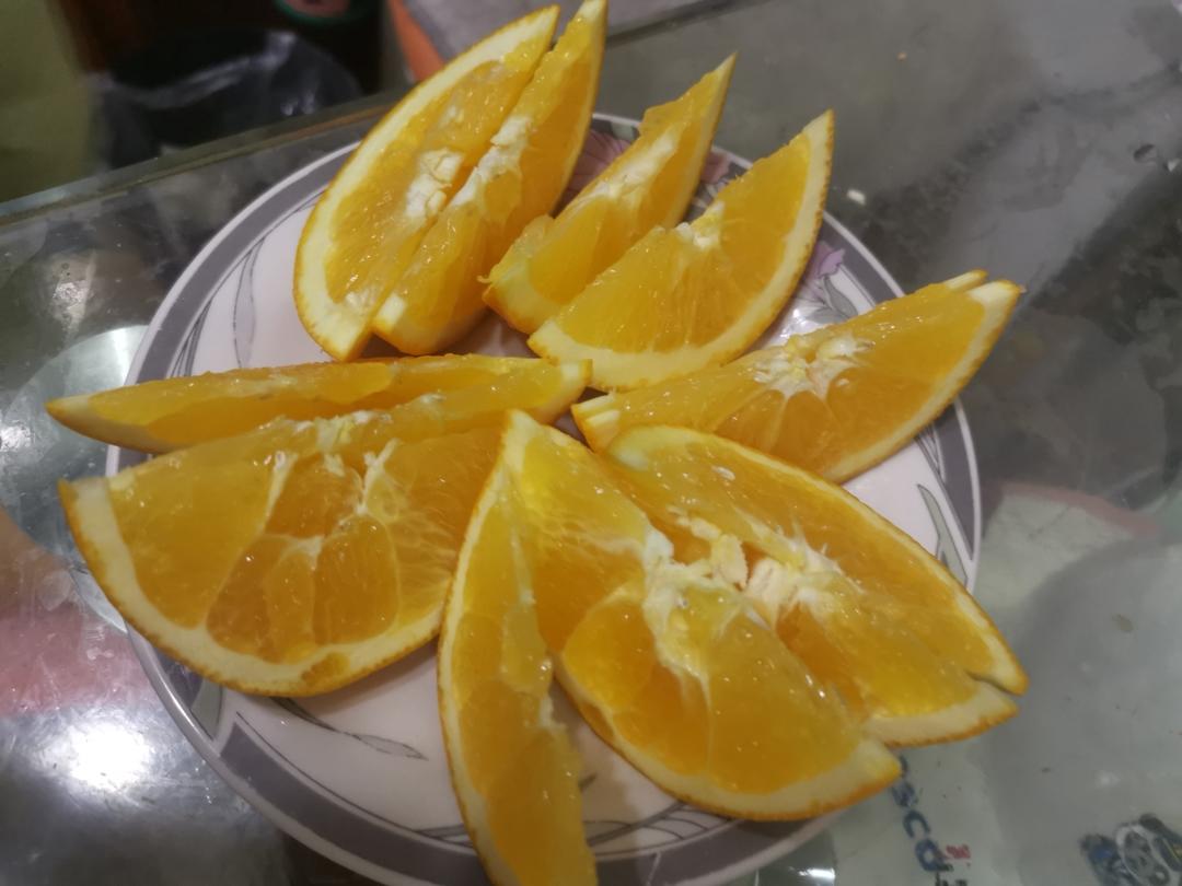 文怡~橙子应该怎么切