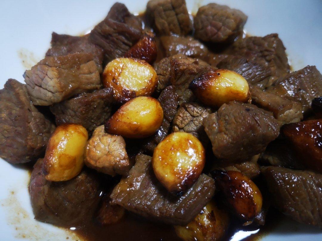 黑蒜子牛肉粒