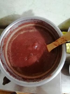 消磨时间的自制葡萄酱的做法 步骤2