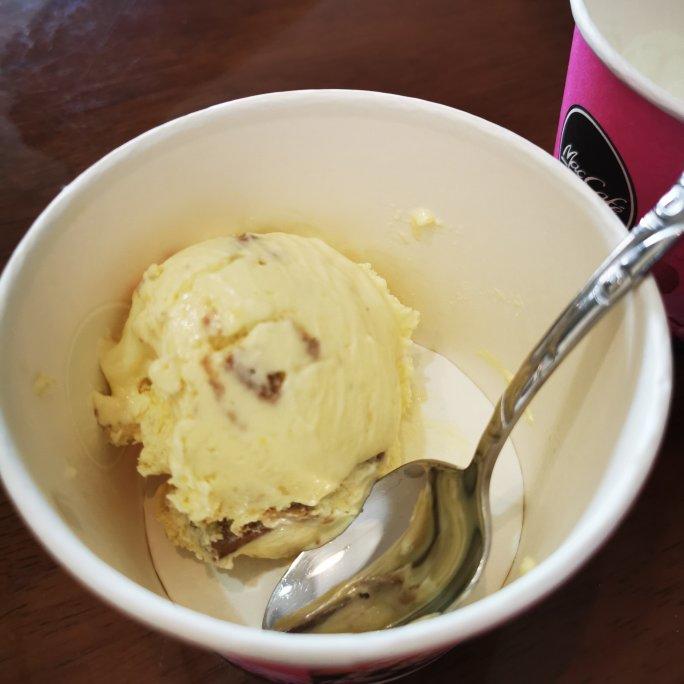 自制冰淇淋（懒人版无需搅拌的冰淇淋）