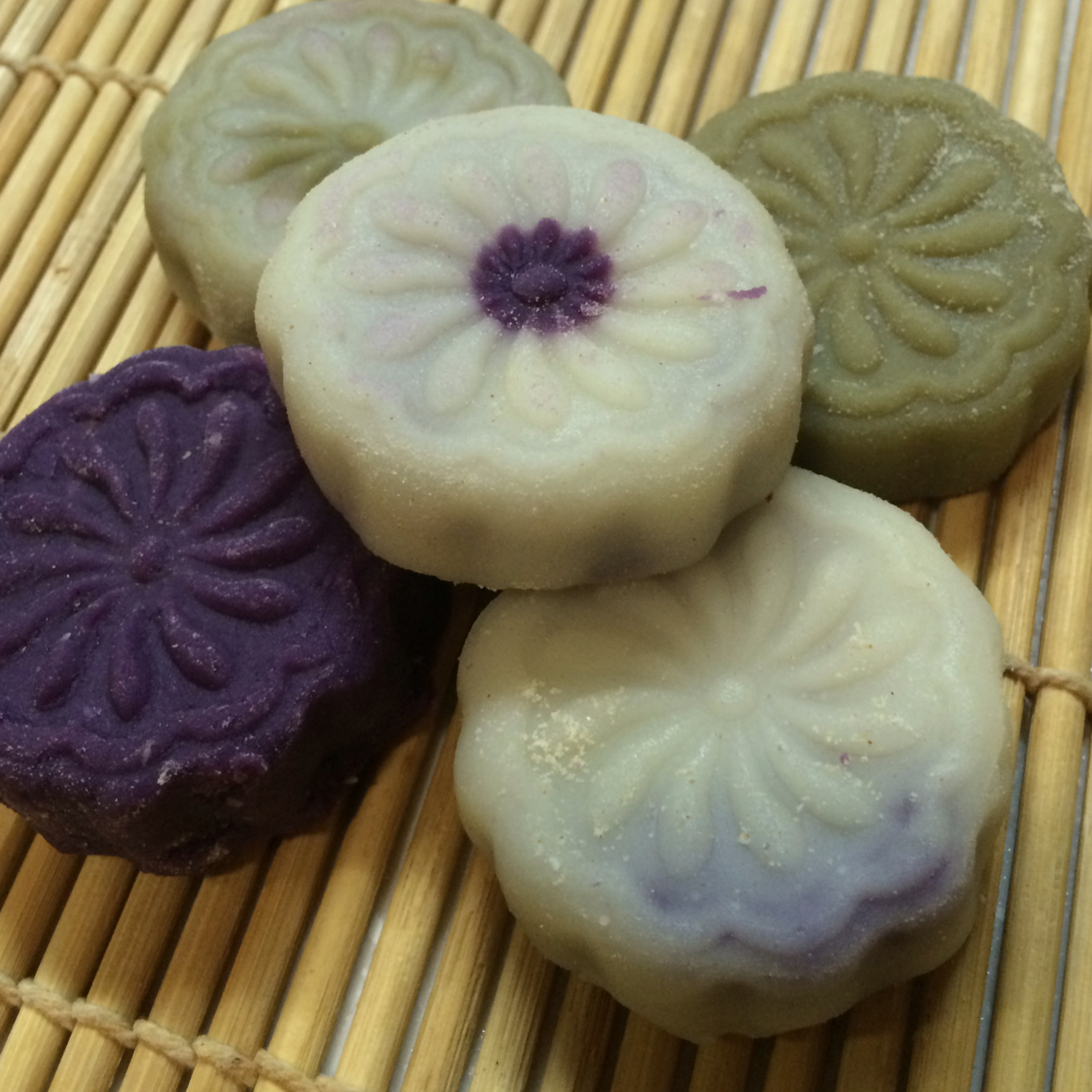 冰皮豆沙月饼