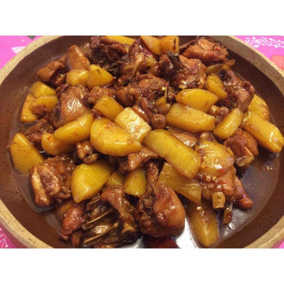 影子彬做的红烧鸡块炖土豆