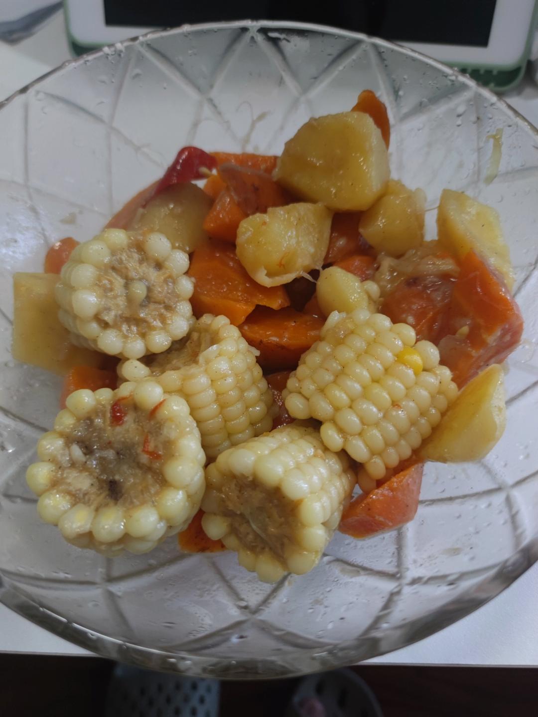 厨师长教你：“玉米排骨汤”的家常做法，营养又美味，先收藏了