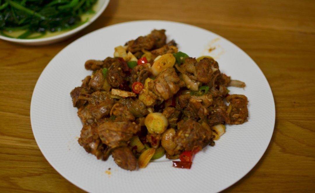 厨师长教你：自贡名菜“小煎鸭”的做法，味道非常赞