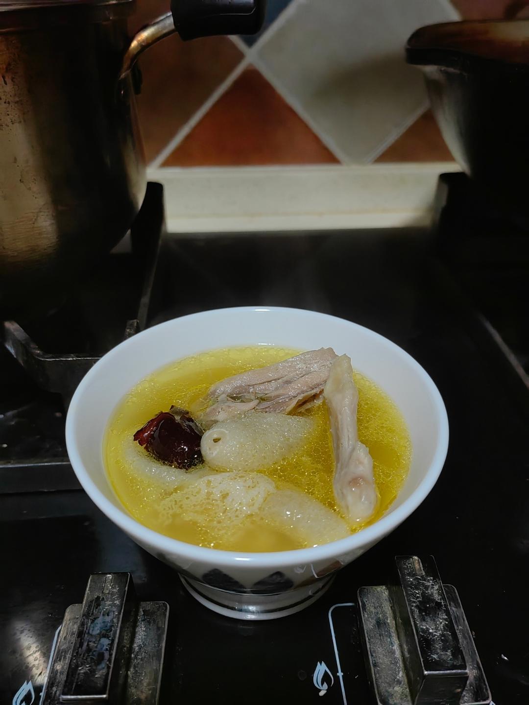 竹荪炖鸡汤（TM6）