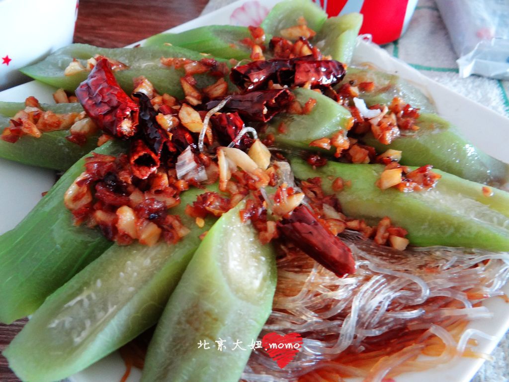 蒜茸粉丝蒸丝瓜