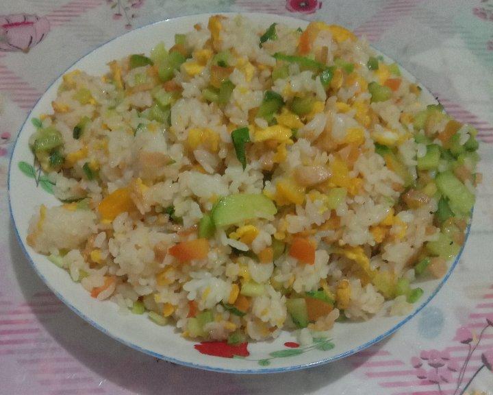 小清新炒饭的做法