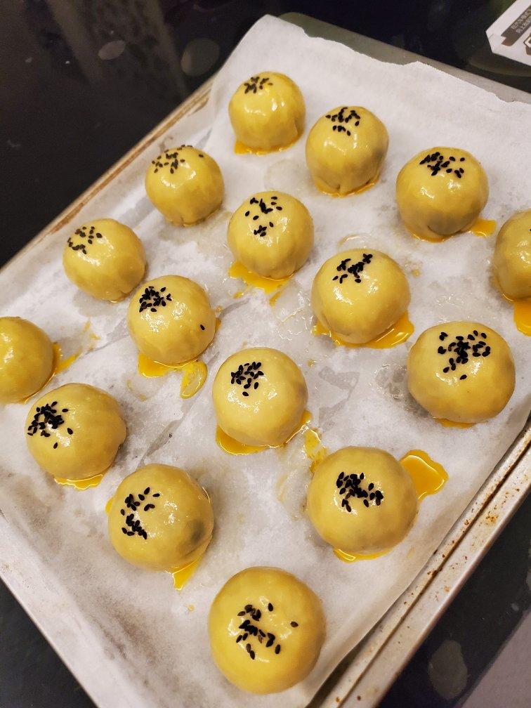 网红蛋黄酥（黄油版）