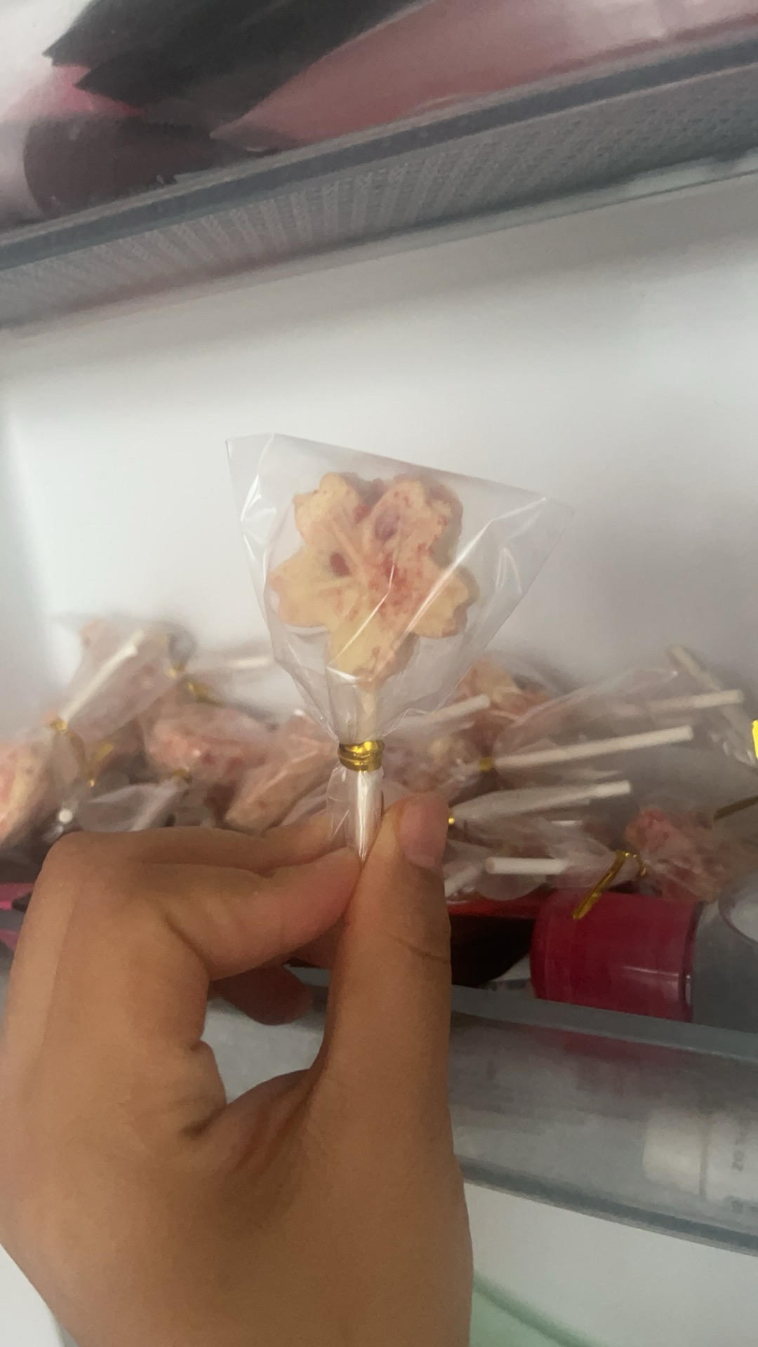 哄娃神器之棒棒奶糖          （消耗奶粉）