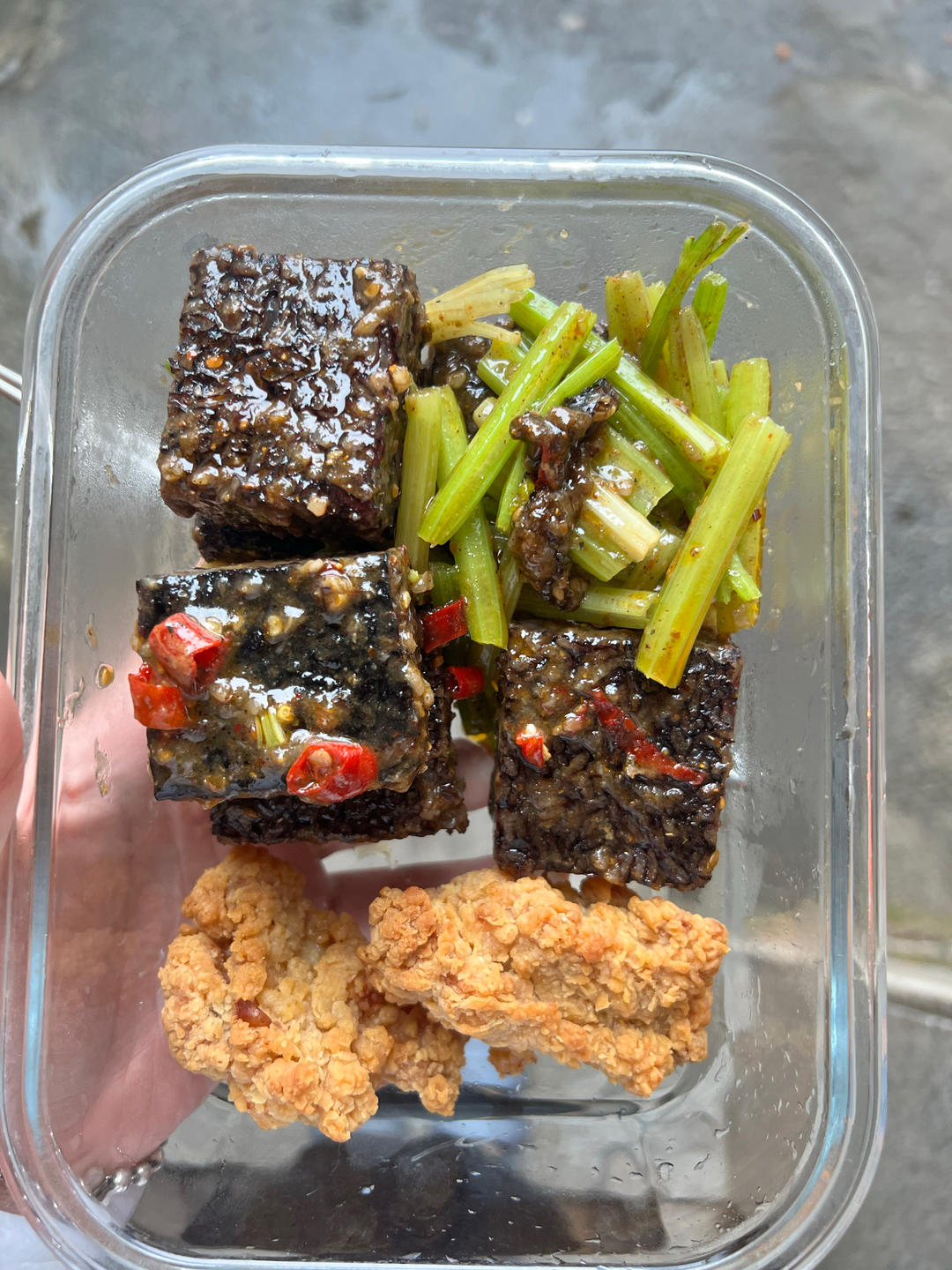 蒜苗爆炒米血糕