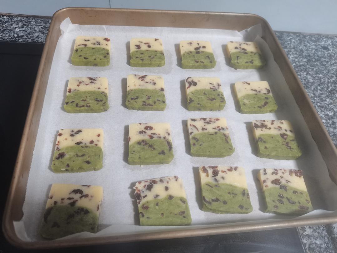 双色蔓越莓饼干