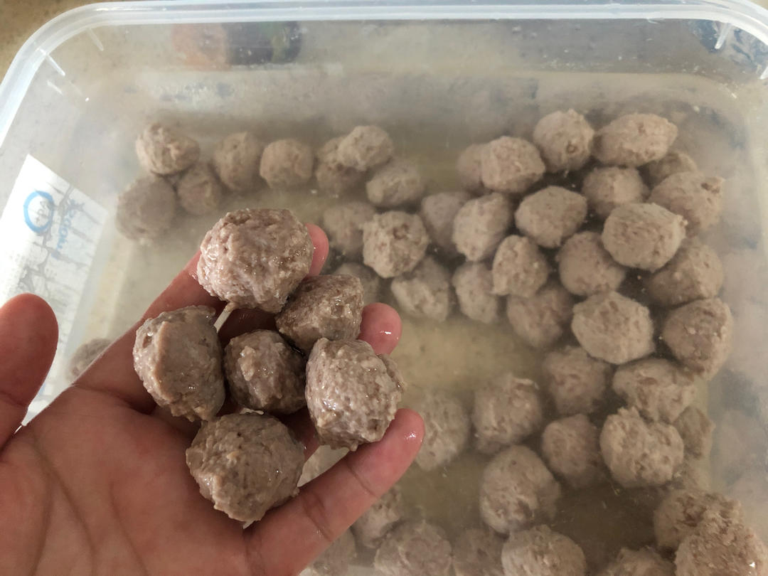 自制Q弹牛肉丸（搅拌机版）（不用手打也能上筋）