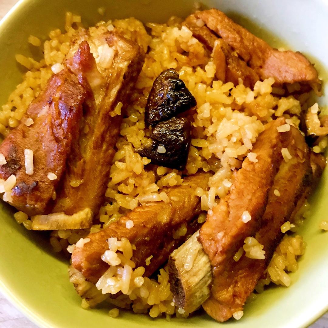 喷香排骨焖饭（爆好吃）