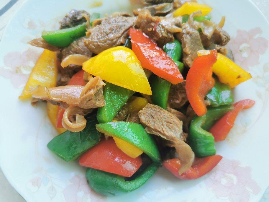 罗汉肉炒青椒