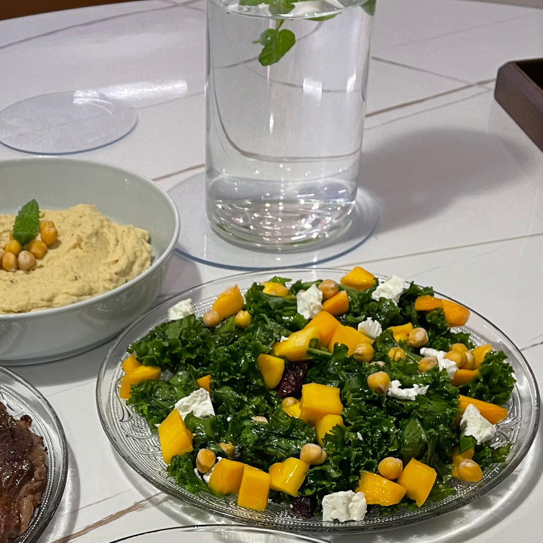 吃过最好吃的羽衣甘蓝芒果沙拉「wagas改版」