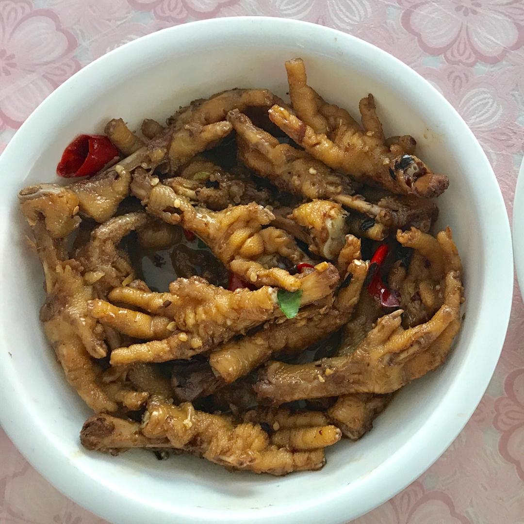 香辣烧鸡爪