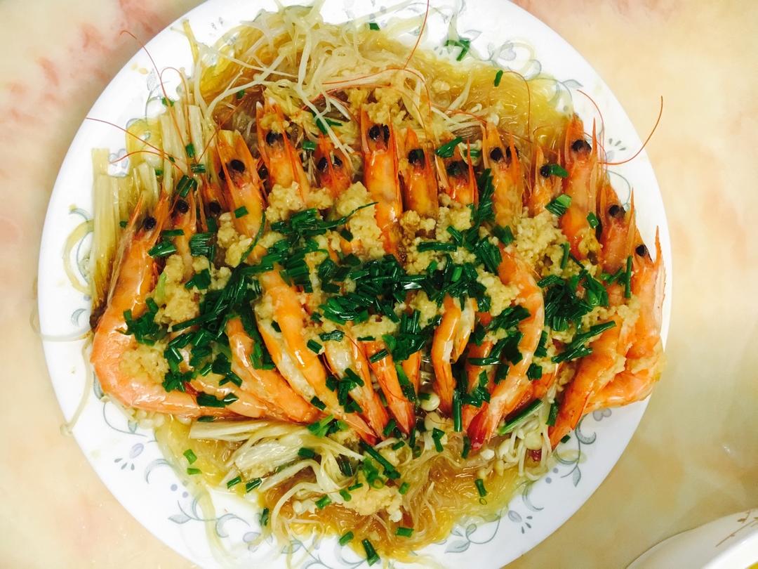 蒜蓉粉丝蒸大虾
