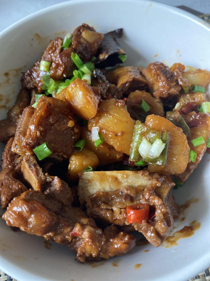 土豆炖排骨