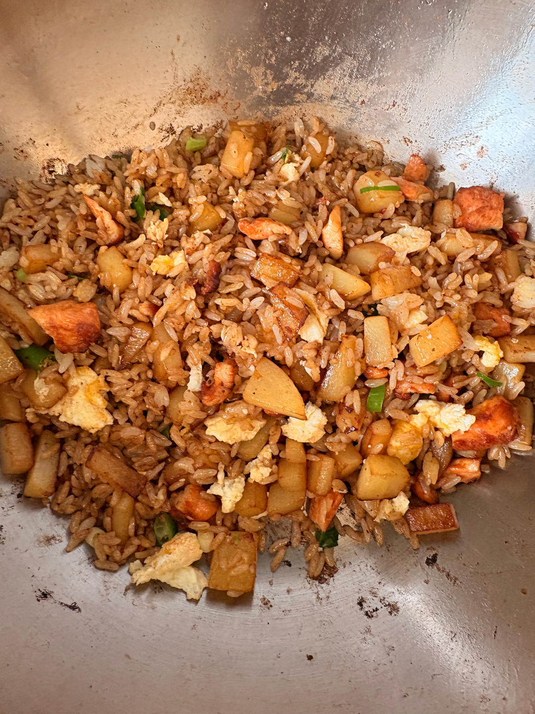 好吃到舔盘的酱油炒饭！