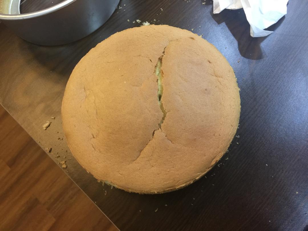 烤箱做蛋糕（戚风蛋糕的做法）