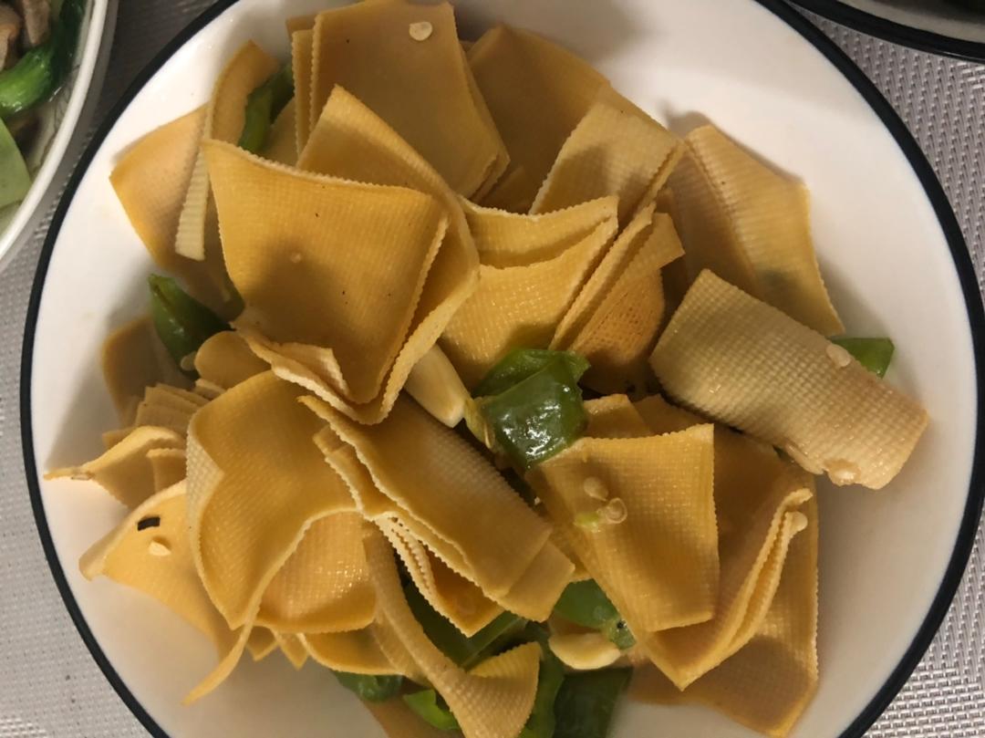 尖椒炒豆皮➕灵魂汤汁