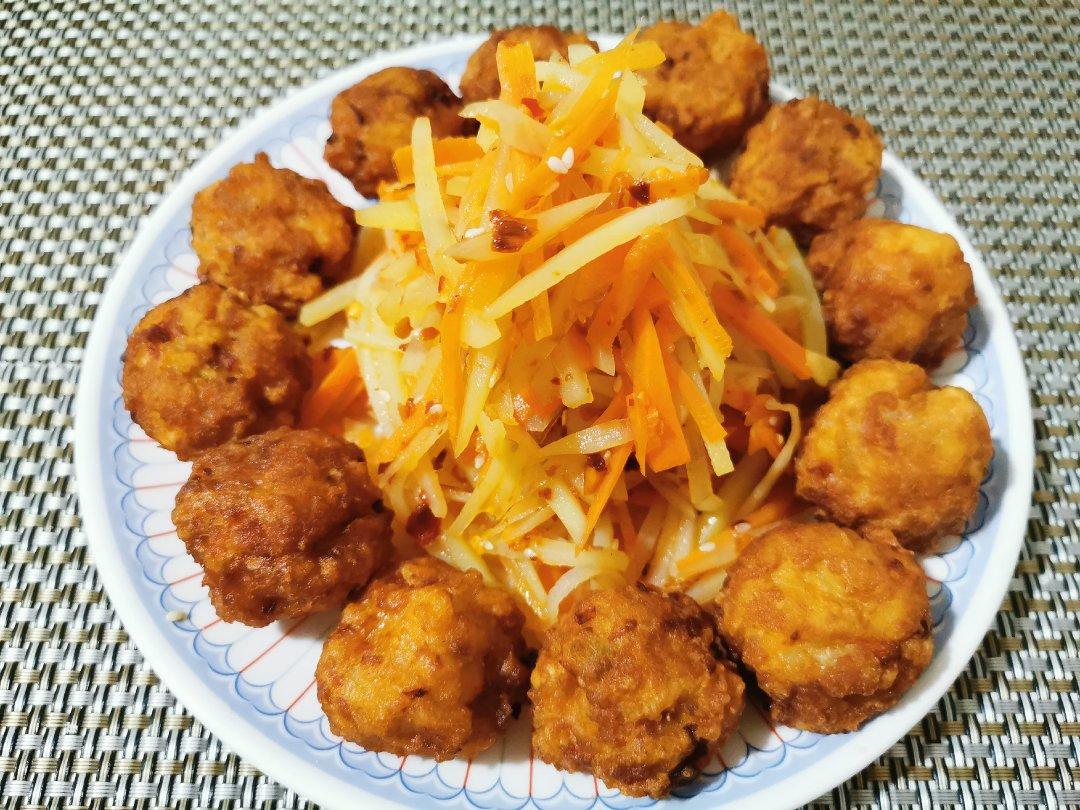 狗狗饭食-红薯土豆胡萝卜鸡肉丸