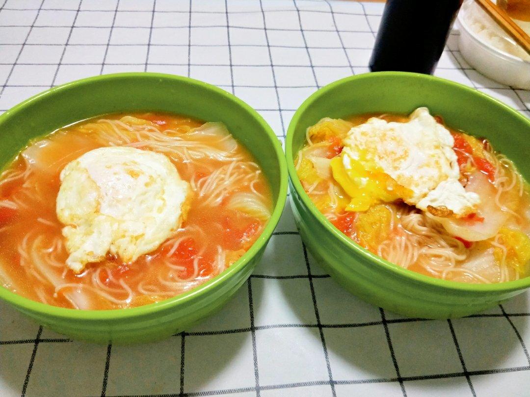 西红柿青菜面