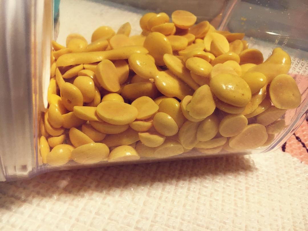 蛋黄溶豆