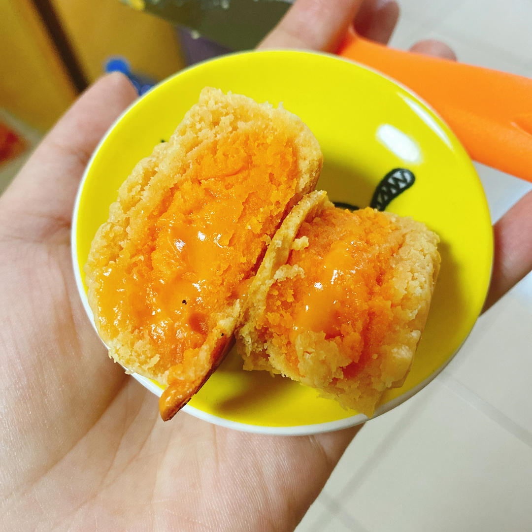 奶黄流心月饼方子被封了，那我再发一次，后来它解封了😊