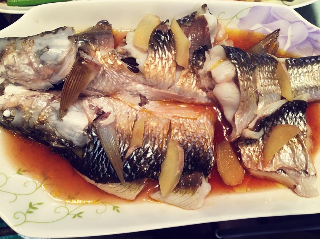 豉油蒸鲈鱼