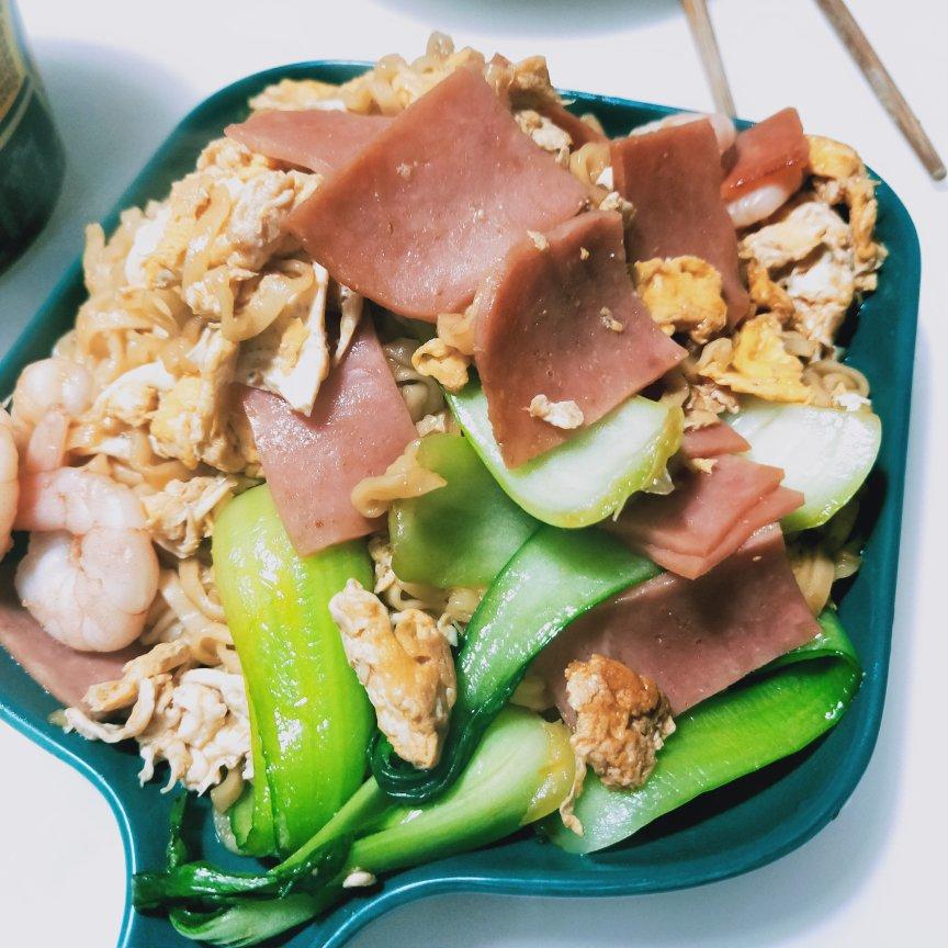 路边摊风味炒方便面