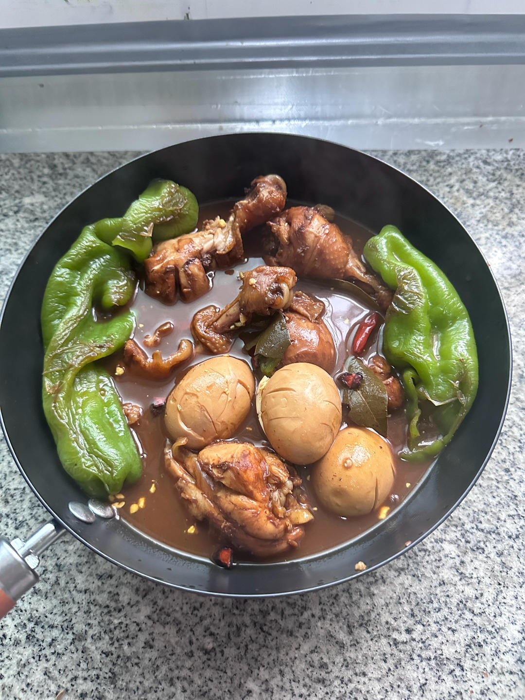爆好吃的卤鸡腿 卤蛋❗电饭煲 炒锅都可以做~