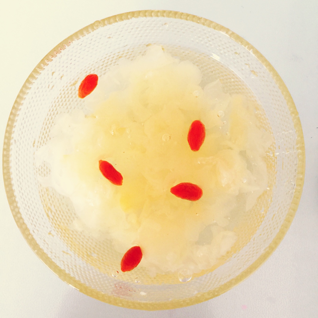 10张图教你如何煎制一碗冰糖银耳