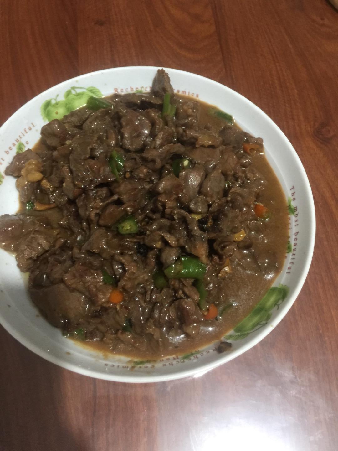 小炒牛肉