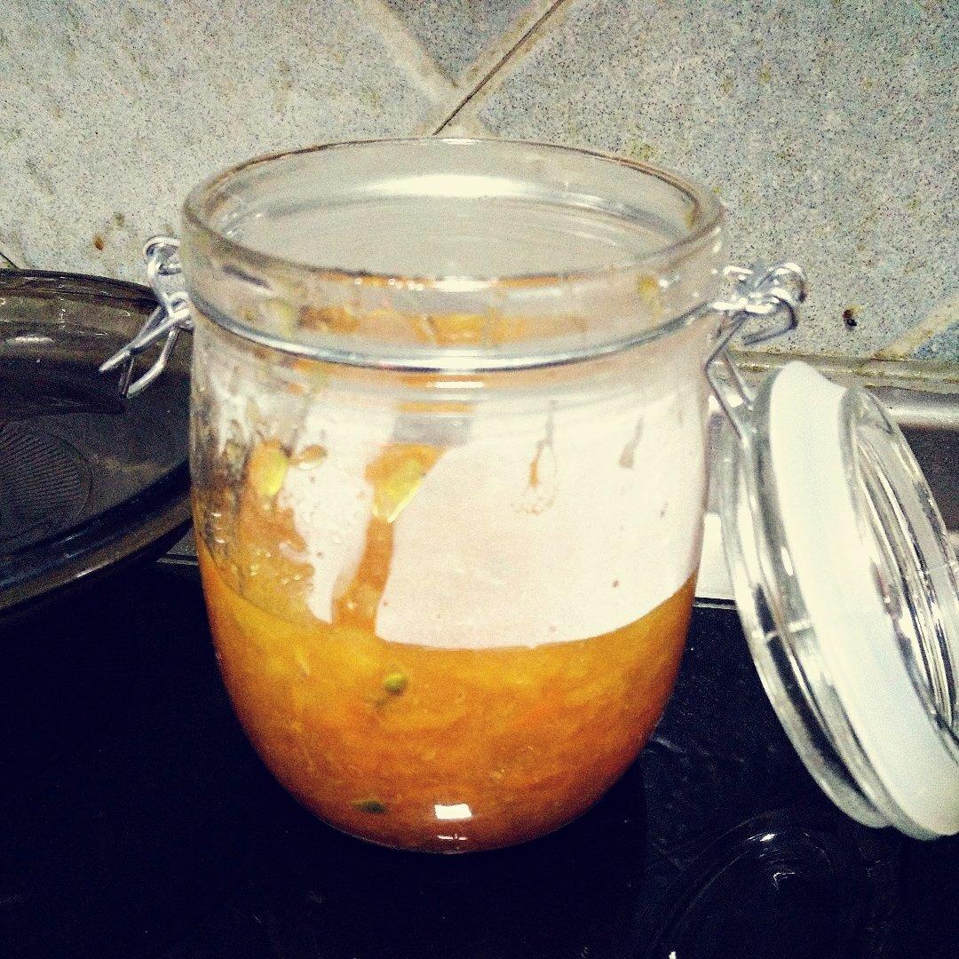 金桔酱润肺止咳化痰疗效好。金桔酱。