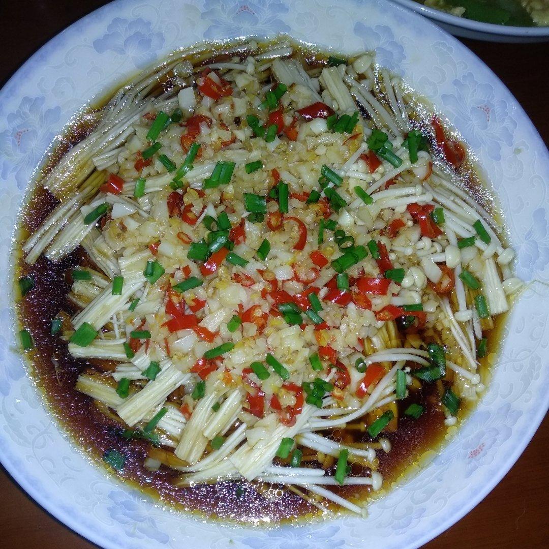 蒜蓉蒸金针菇