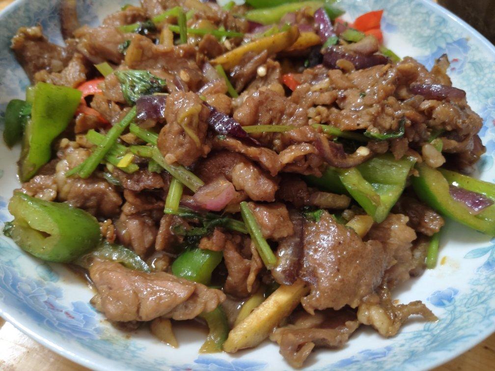 【小高姐】青椒牛肉 如何炒出嫩滑的牛肉